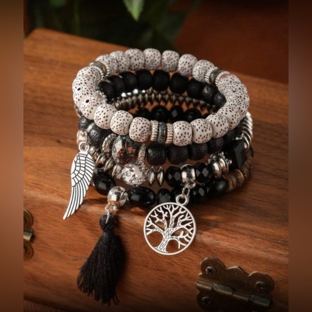 ✨NEW Bohemian Black and Silver Charm Bracelet Set